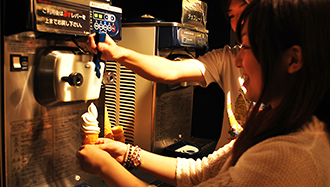 グランサイバーカフェ　バグース　新宿店　店内情報1